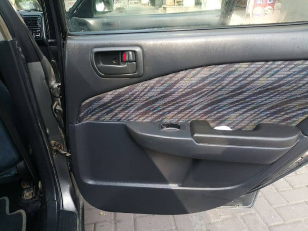 toyota-corona-premio-1998-big-13