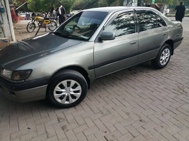 toyota-corona-premio-1998-big-1