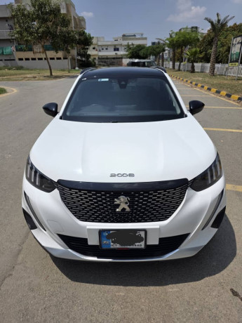 peugeot-2008-allure-2024-big-8