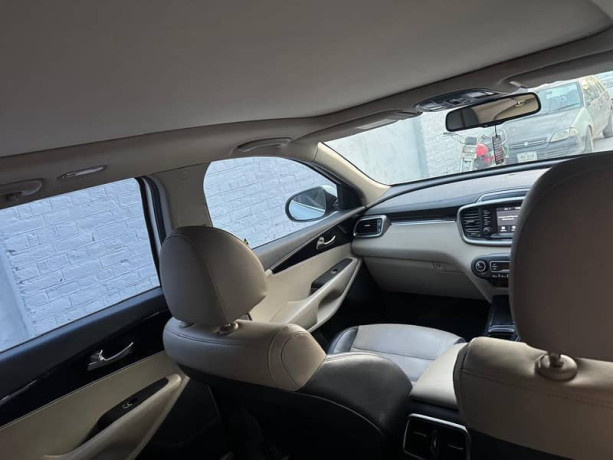 kia-sorento-2021-big-11