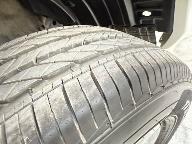 toyota-prado-tx-2014-big-18