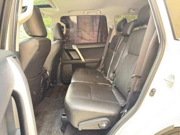 toyota-prado-tx-2014-big-11
