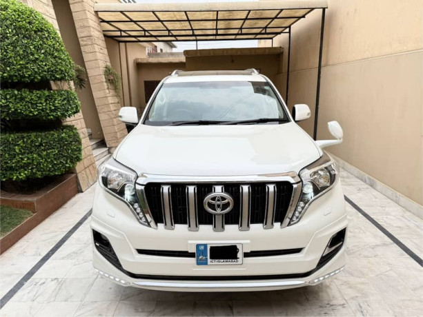 toyota-prado-tx-2014-big-1