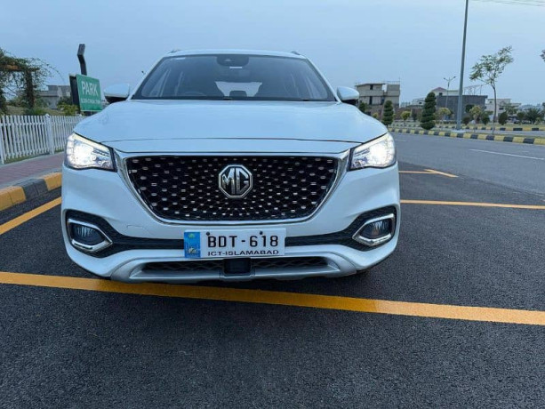 mg-hs-essence-2024-model-big-19