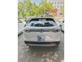 honda-vezel-2023-small-5