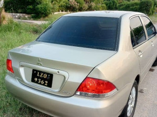 mitsubishi-lancer-2005