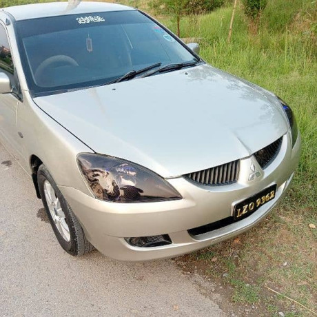 mitsubishi-lancer-2005-big-14