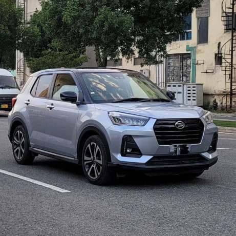 daihatsu-rocky-2020-z-premium-big-7