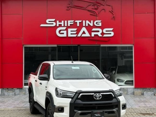 toyota-hilux-2023