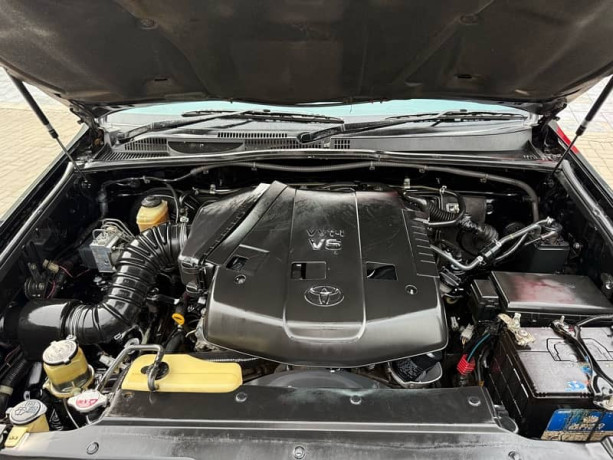 toyota-prado-2007-big-13