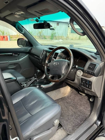 toyota-prado-2007-big-6