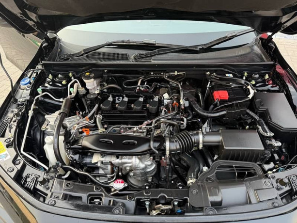 honda-civic-oriel-2024-big-15