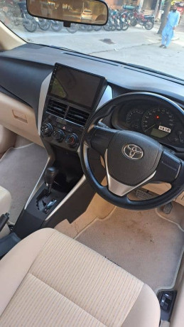 toyota-yaris-2024-gli-cvt-immobilizer-key-big-11