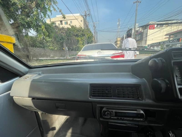 suzuki-mehran-vx-2009-big-12