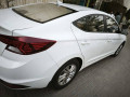hyundai-elantra-16-2021-small-5