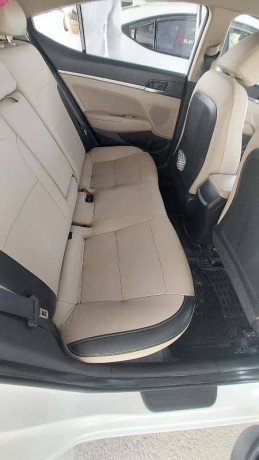 hyundai-elantra-16-2021-big-3