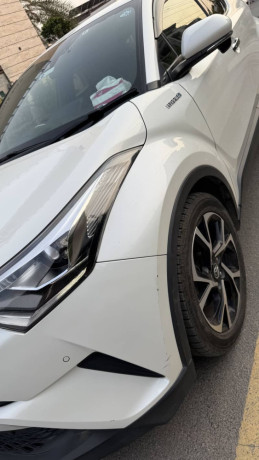 toyota-ch-r-g-led-big-9