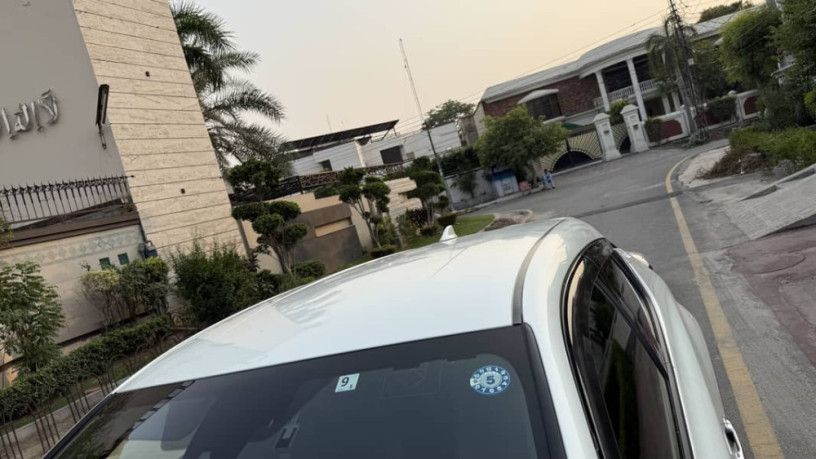 toyota-ch-r-g-led-big-12