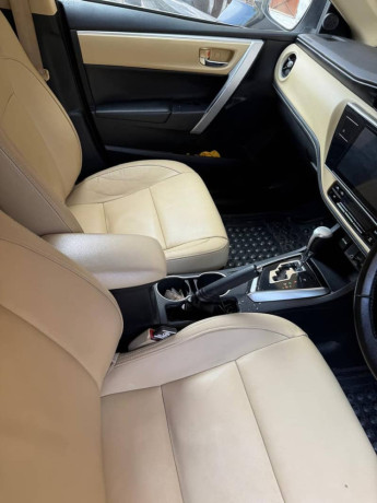 toyota-corolla-altis-grande-x-cvt-i-2021-18-big-3