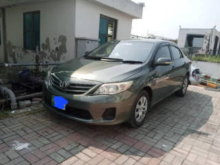 toyota-corolla-gli-2011
