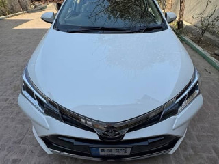 toyota-corolla-altis-2021