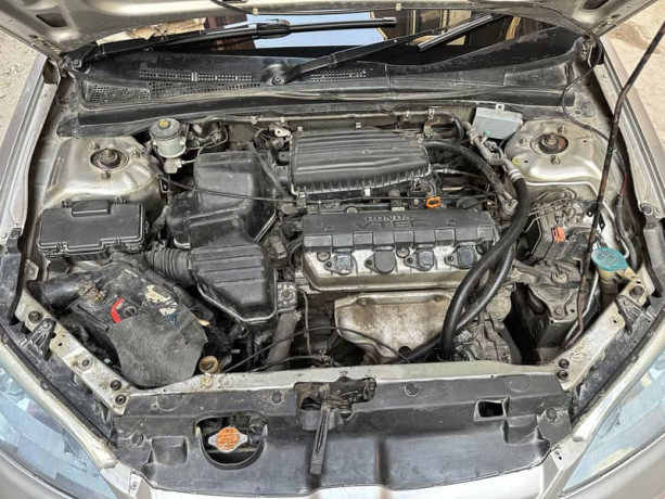 honda-civic-2006-full-optional-ug-big-11