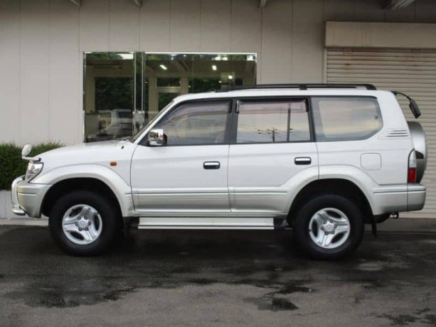 toyota-prado-1999-big-1