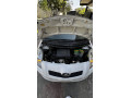 vitz-2006-20012-import-small-17