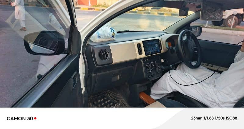 suzuki-alto-2022-ags-vxl-big-18