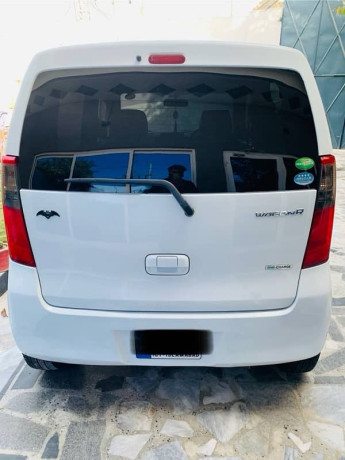 suzuki-wagon-r-201418-big-1