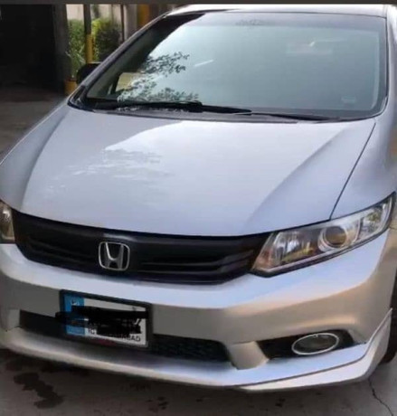 honda-civic-standard-2013-big-0