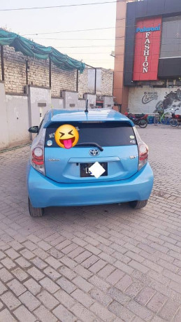 toyota-aqua-2012-registered-2016-big-2