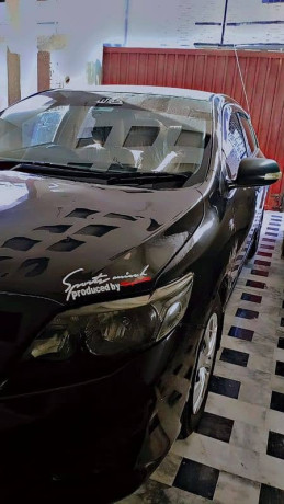 toyota-corolla-gli-2009-big-0