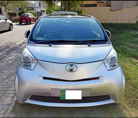 total-genuine-toyota-iq-for-sale-big-6