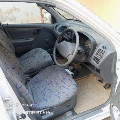 suzuki-alto-2007-big-11