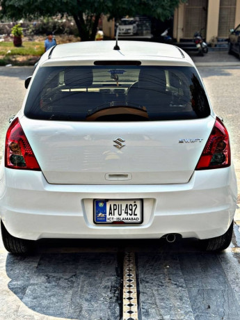 suzuki-swift-dlx-automatic-13-navigation-2019-big-6