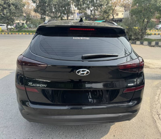 total-geniune-hyundai-tucson-awd-2021-model-big-4