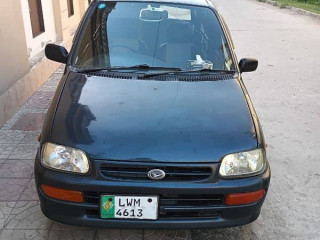 daihatsu-cuore-2006