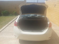 toyota-corolla-gli-small-5