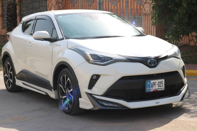 toyota-c-hr-2020-big-1