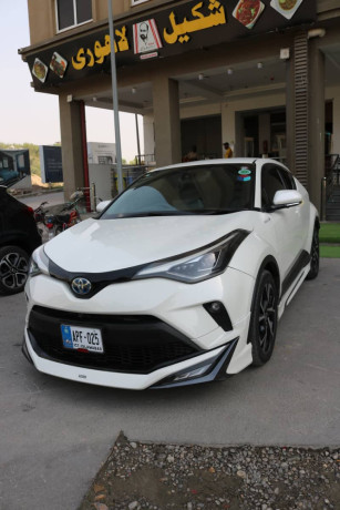 toyota-c-hr-2020-big-4