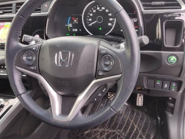 honda-fit-2021-big-8