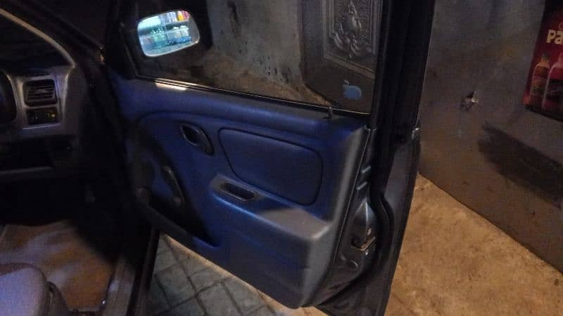 suzuki-alto-2011-big-3