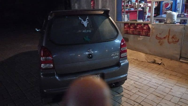 suzuki-alto-2011-big-0