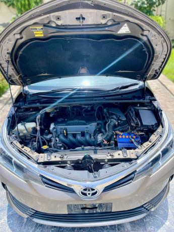 toyota-corolla-gli-2019-automatic-big-9