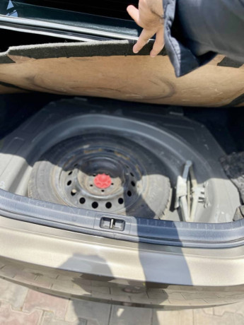 toyota-corolla-gli-2019-automatic-big-8
