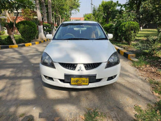 mitsubishi-lancer-automatic-2004