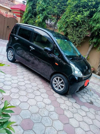 daihatsu-move-2012-big-2