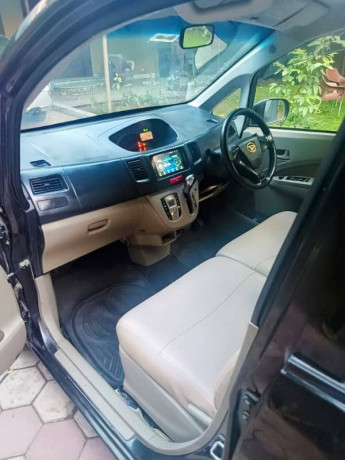 daihatsu-move-2012-big-6