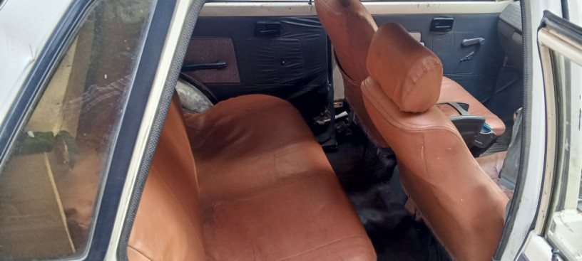 suzuki-mehran-2001-vx-big-5